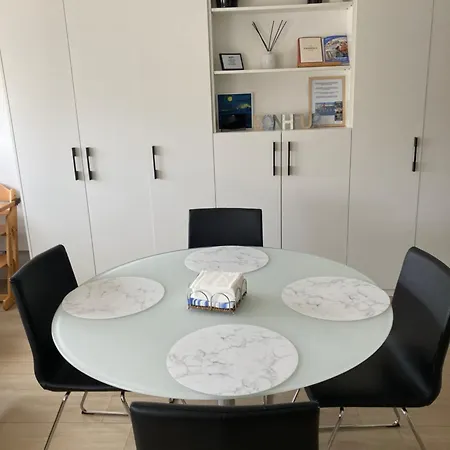 Christina Apartment *